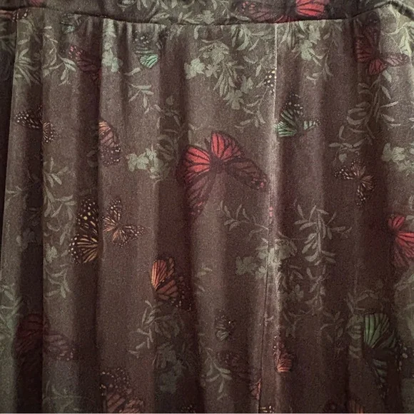 Thorn & Fable Butterfly Velvet Mermaid Skirt (M) – Green Floral Whimsigoth Goth - Picture 3 of 7